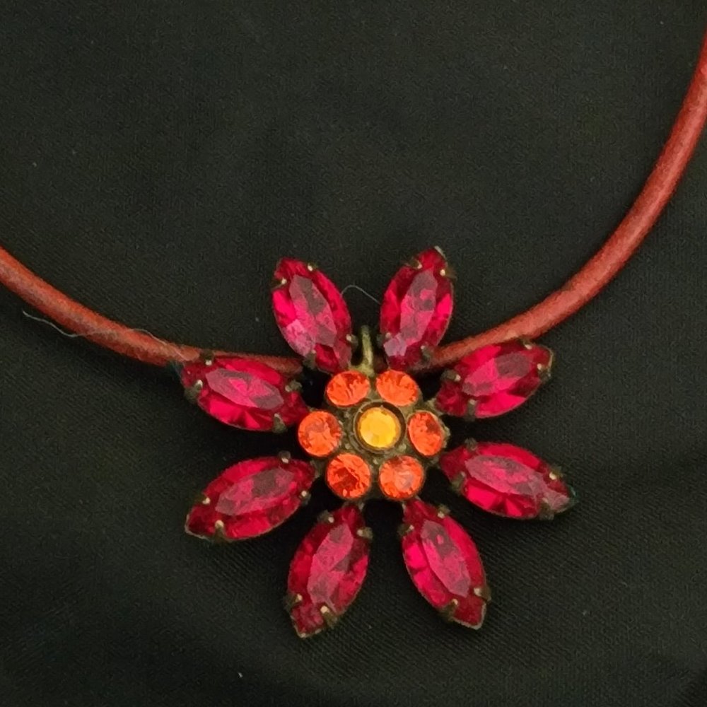 Signed Sorrelli Big Flower Pendant Ruby Red Rhinestones Leather Cord Necklace